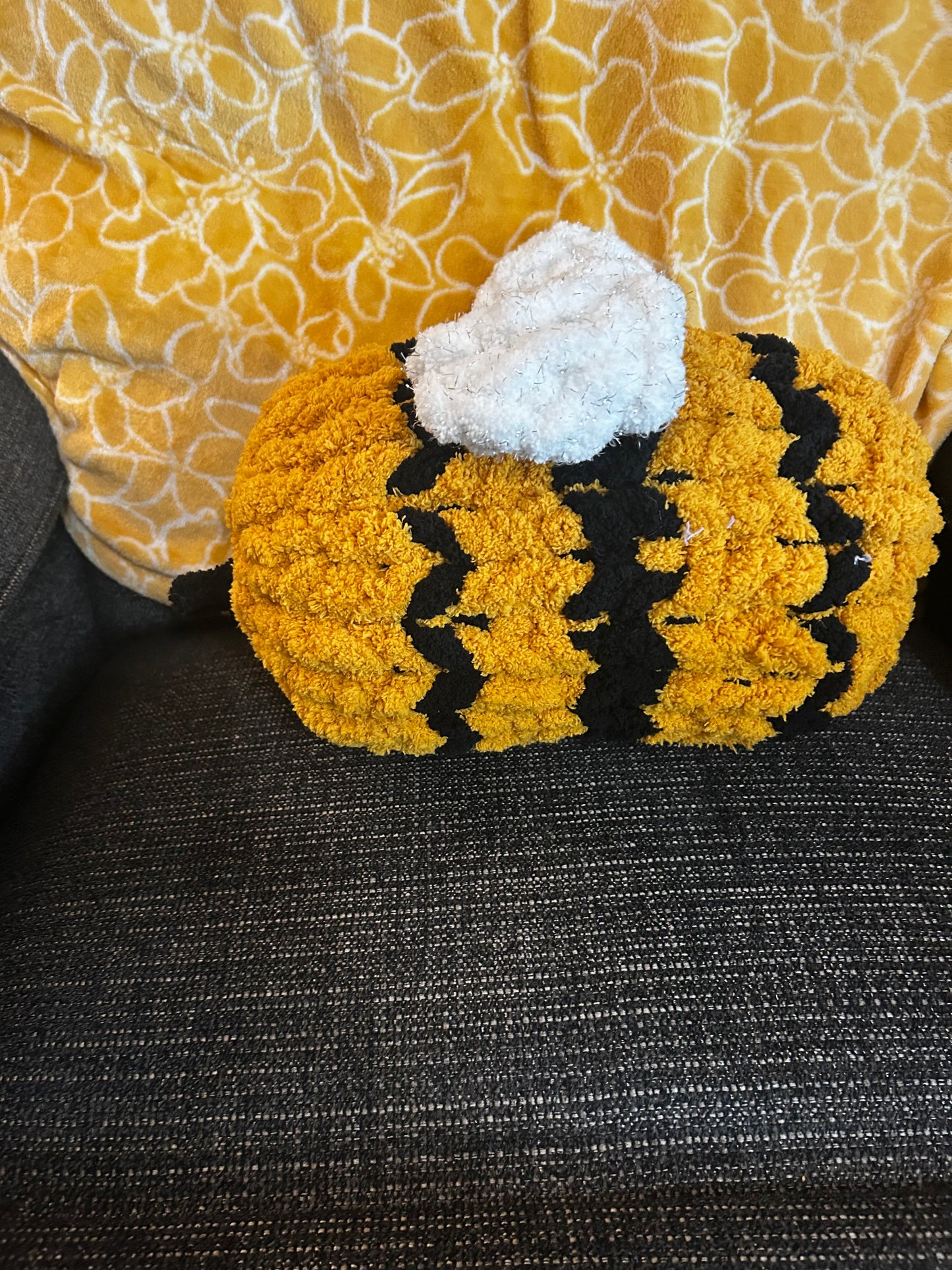 Bee Stuffie