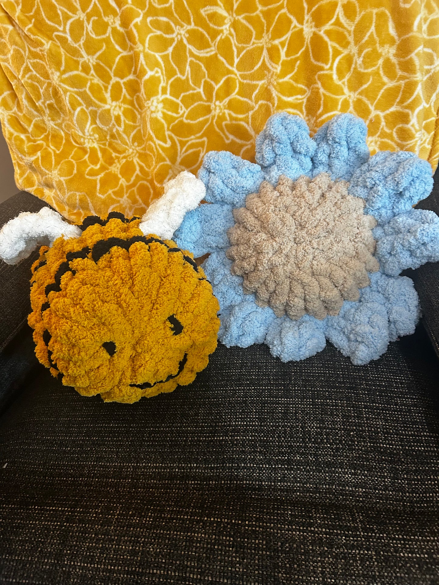 Bee Stuffie